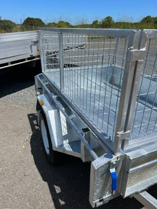7x5 Box Trailers QLD Cage 600mm