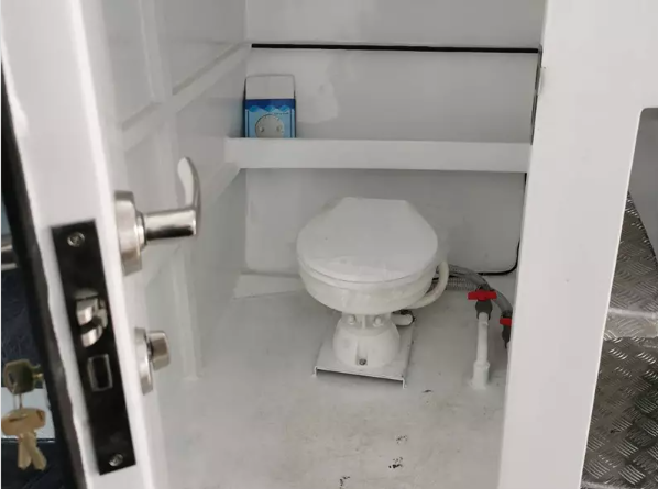 Wolf Pack 11m Lifestyle