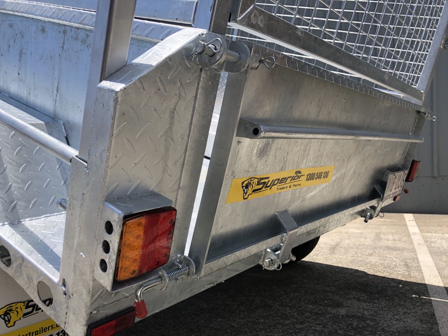 Superior H/D Premium Tandem 10x5 Hydraulic Tipper 3200KG Rating