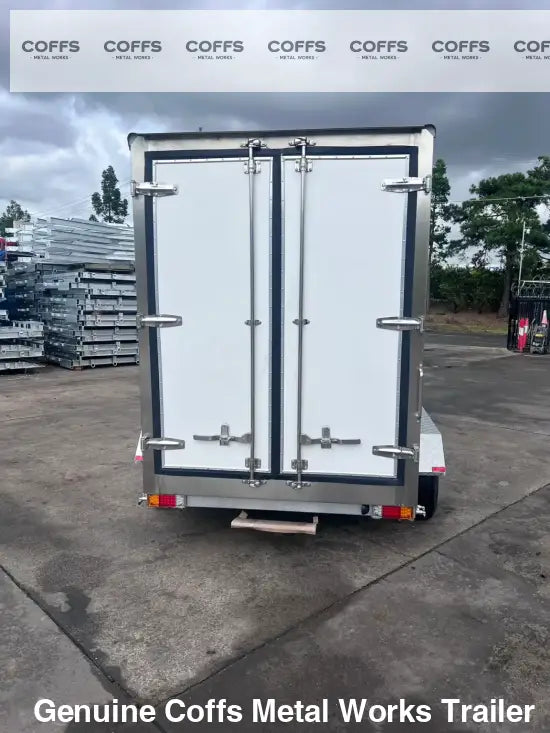 Tandem Axle Cold Room/Freezer Trailer – 1990kg ATM Cool room