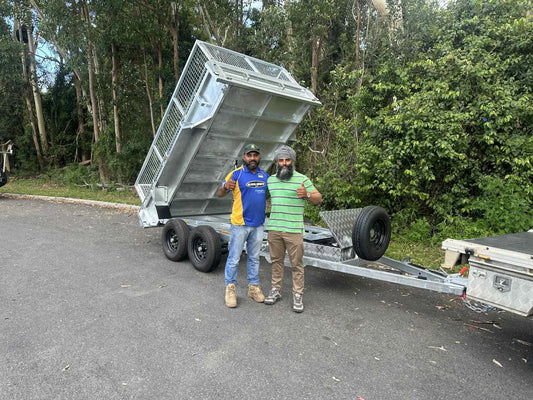 10x6 Box Tipper – off to the blue berry’s