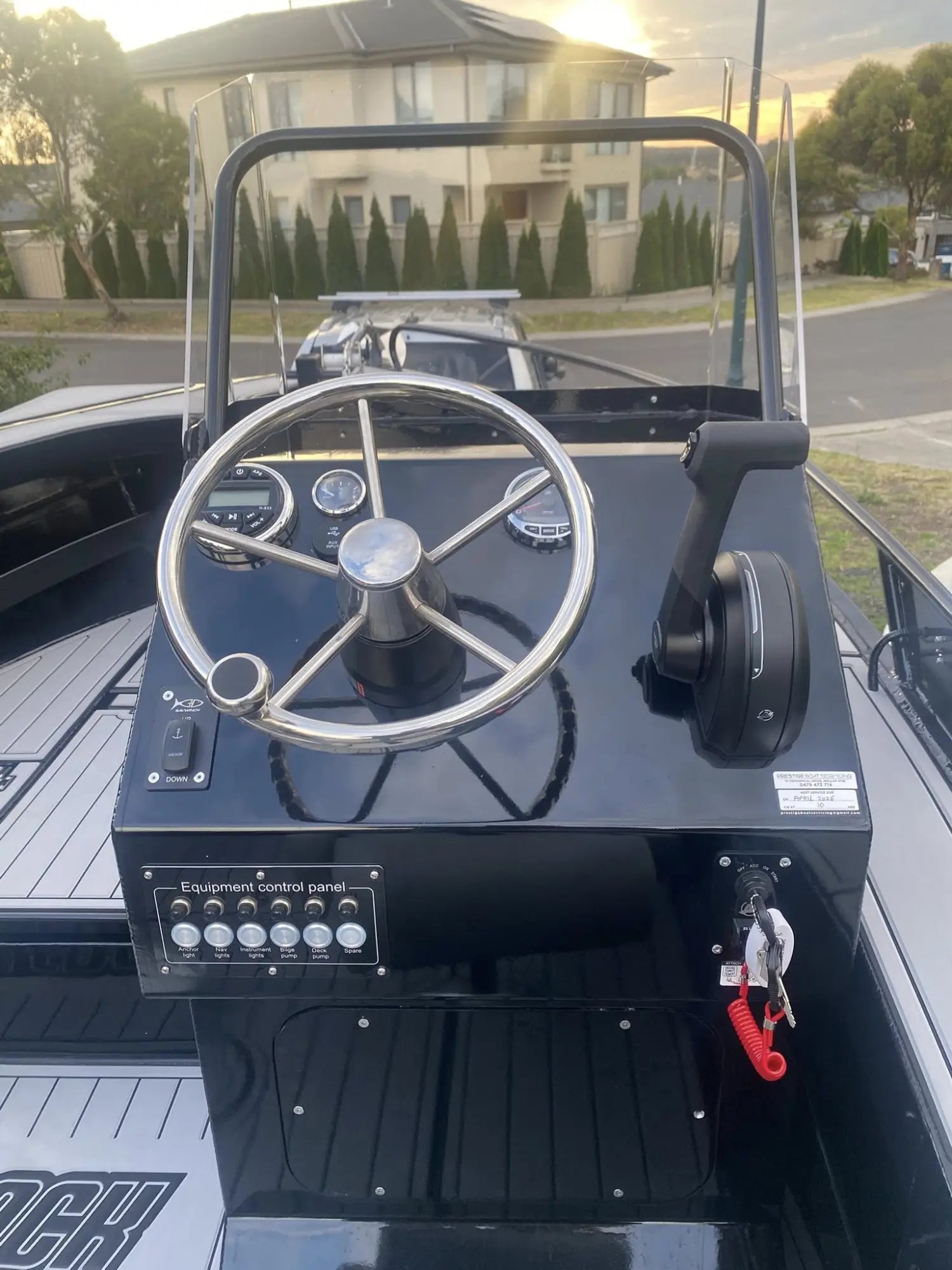 Wolf Pack full Side Console