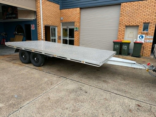 Custom built Australian aluminum boat trailers