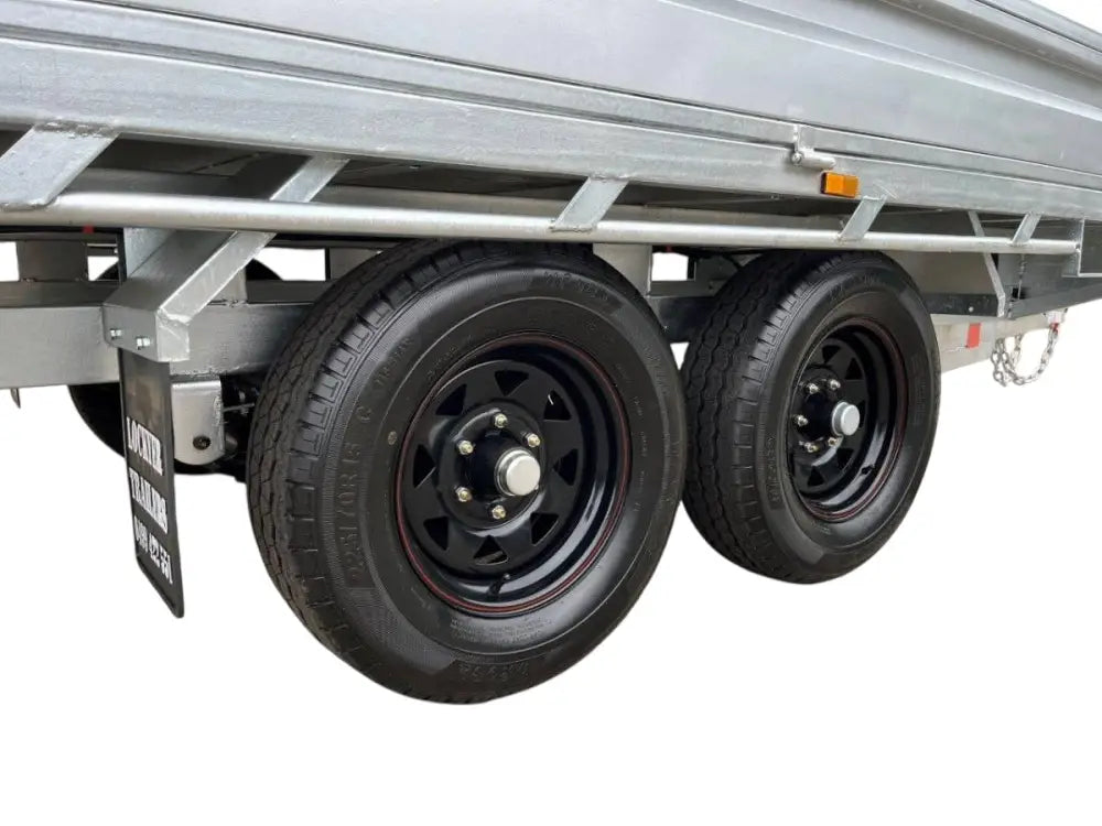 10 x 6 ft Extra Heavy Duty Flat Deck Hydraulic Tipping Trailer ATM 3.5t or 4.5t (Available in either 3,500kg or 4,500kg