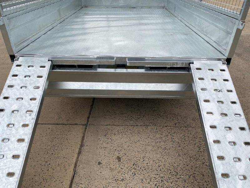 Flat Top Trailers 10 x 6 ft Tandem Flat Deck Trailer with Loading Ramps ATM 3500kg