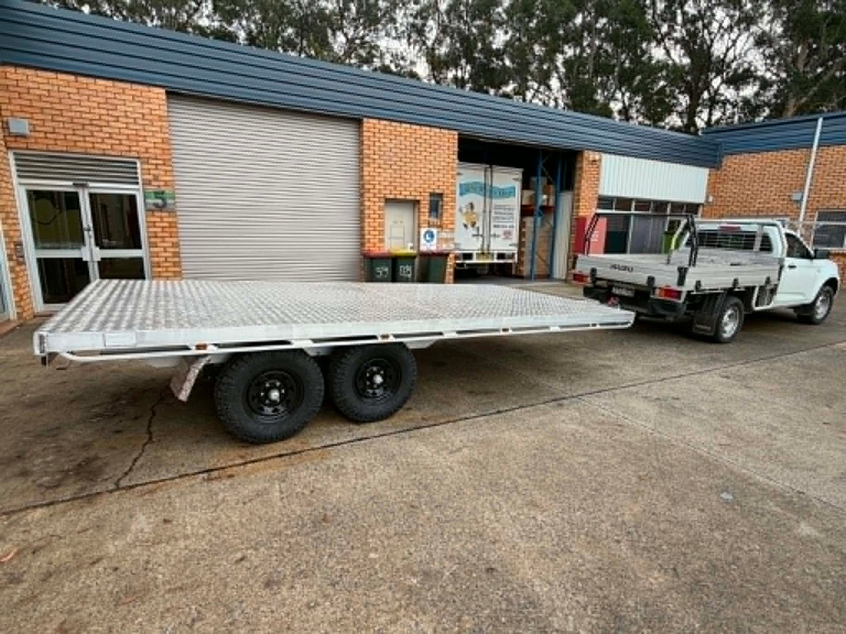 Custom‑Built Aluminium Flatbeds