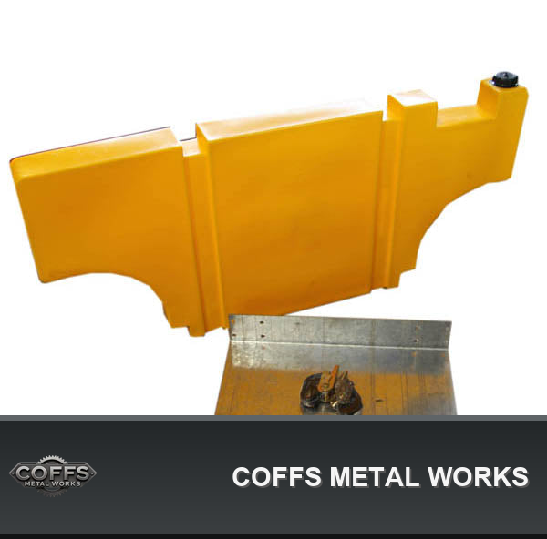 50-litre-slimline-diesel-tank-with-mount-kit-dprv50-mk-coffs-metal-works-01