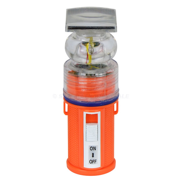 FLASHING LIGHT - LED SOLAR POWERED
