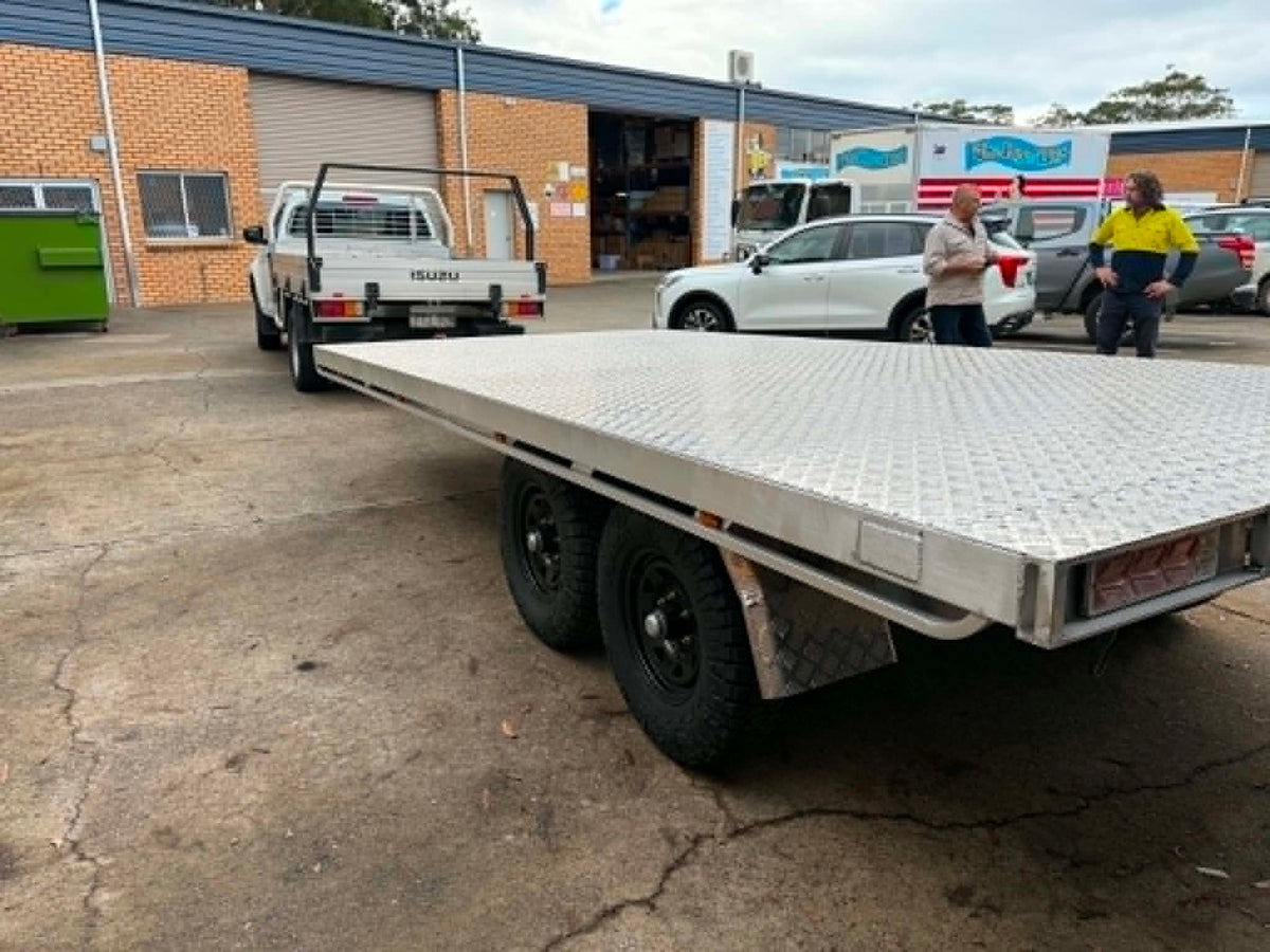 Custom‑Built Aluminium Flatbeds