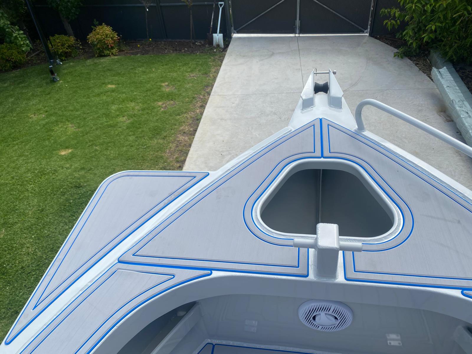 Shadow 550 side console- Coffs Metal Works Boats WPM Edition aluminum boat