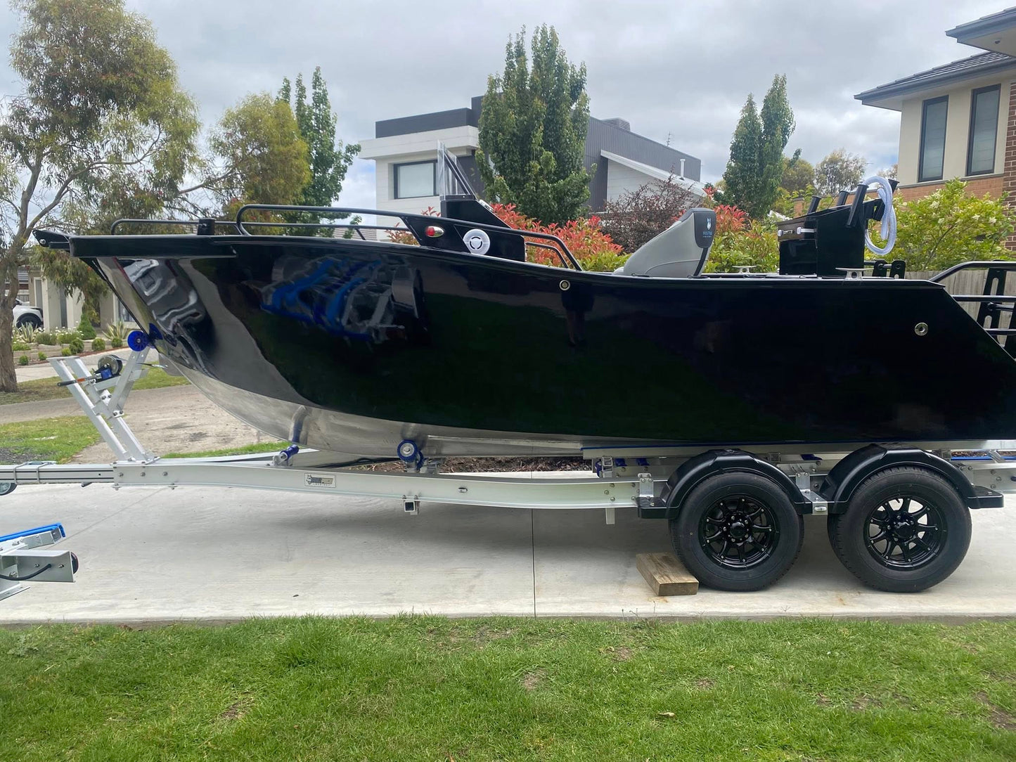 Shadow 550 side console- Coffs Metal Works Boats WPM Edition aluminum boat