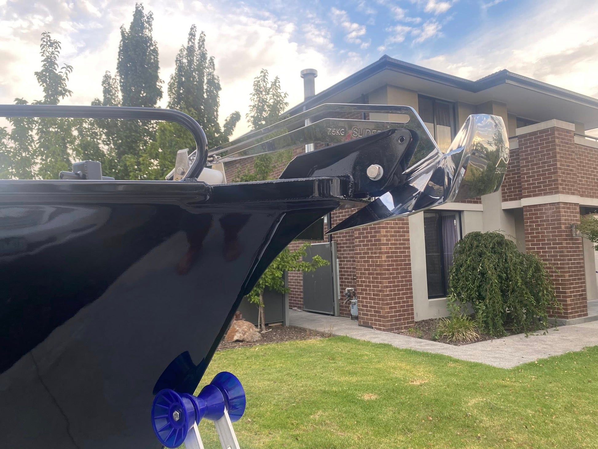 Shadow 550- side Console aluminum boat