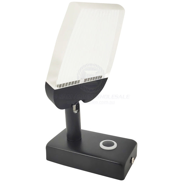 RELAXN LED - BLADE READING LIGHT - DIMMABLE - USB-A CHARGER