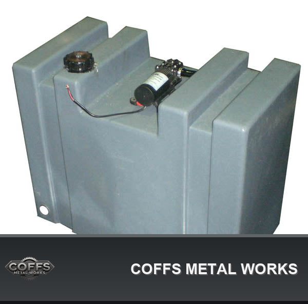75-litre-upright-water-tank-with-12v-pump-prv75-p-coffs-metal-works-01