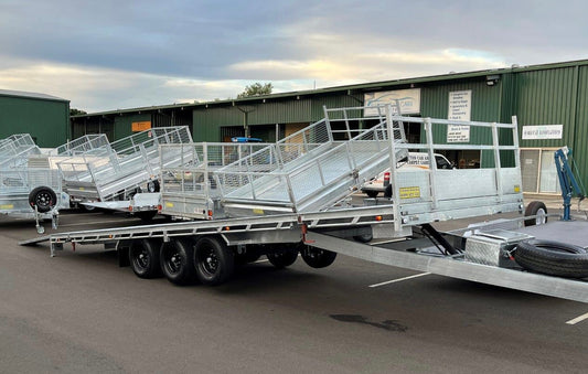 Flattop hydraulic container carrier 8.0m x 2.4m (26 x 8ft)