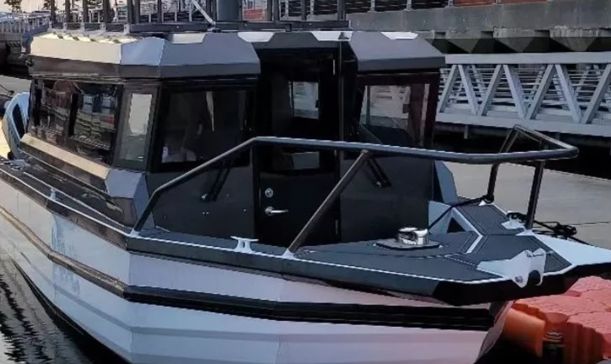 9m wolf Pack9m Easycraft With Front Door