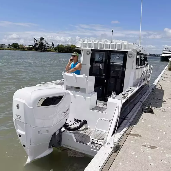 9m Comfortable Lifestyle Yachts Luxury Aluminum Boat For Fishing And Recreation