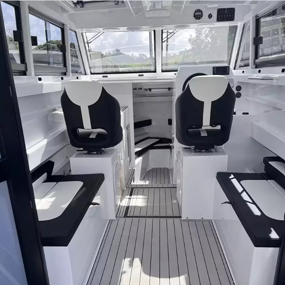 9m Comfortable Lifestyle Yachts Luxury Aluminum Boat For Fishing And Recreation