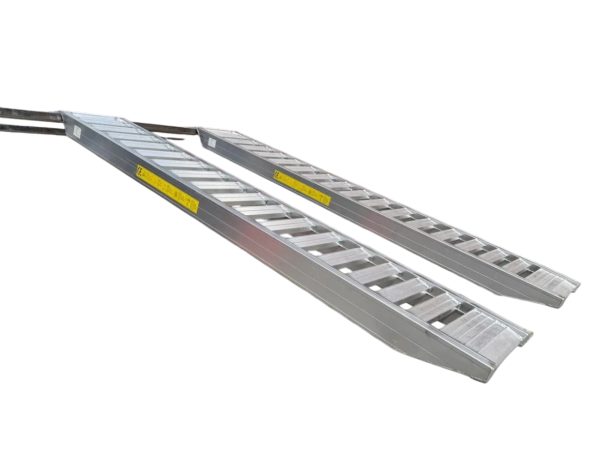 Coffs Metal Works 2.5m aluminium loading ramps with flat rung surface for machinery. 3-tonne capacity.