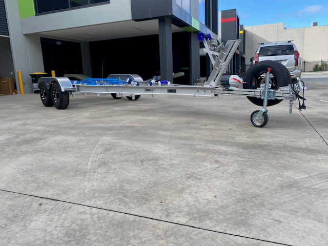 WP2022 Alloy dual axle trailer suits boats 6m to 6.5m