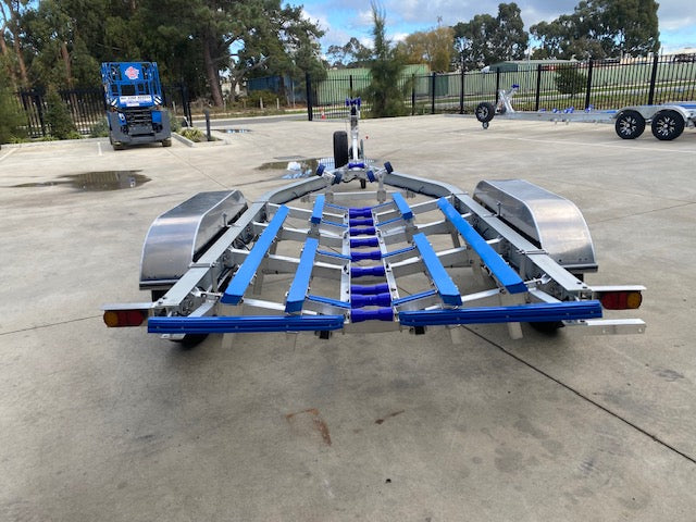 WP2022 Alloy dual axle trailer suits boats 6m to 6.5m
