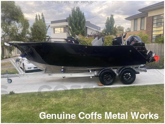 Shadow 550- side Console aluminum boat